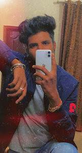 Meet your Posher, Tushar